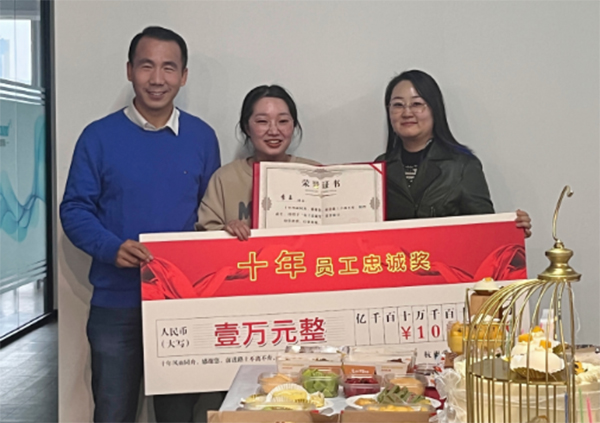 爱可声助听器员工生日会：温暖遇见，不负同行