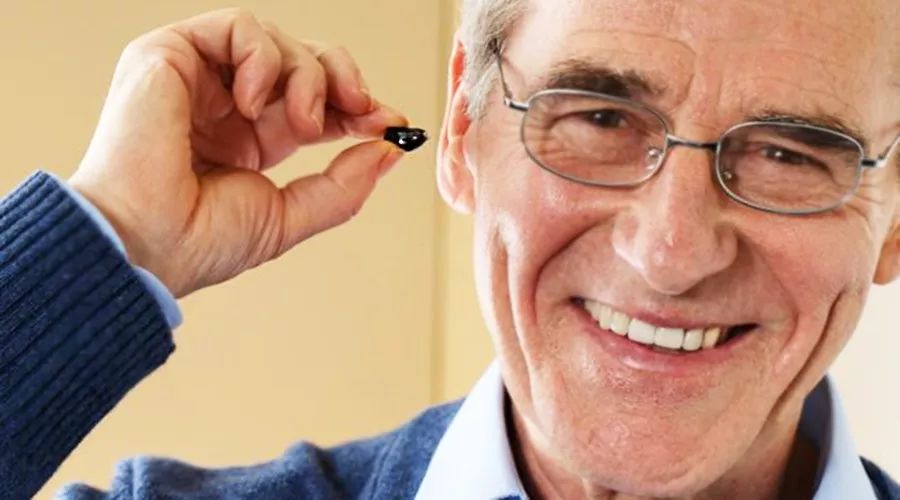 佩戴助听器老堵耳？了解这4点放心佩戴